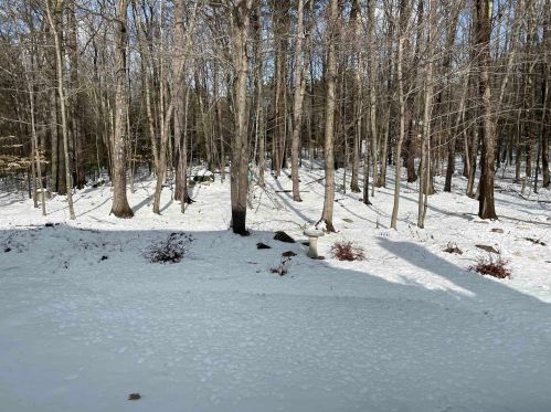 3 Arrowhead Dr, Concord NH  03304-5013 exterior