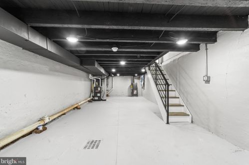 3734 Dungan St, Philadelphia PA  19124-5524 exterior