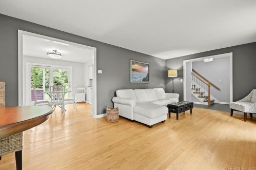 80 Christine Ter, Milford CT 06461-2212 exterior