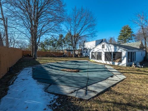 101 Forbus St, Poughkeepsie NY 12603-2705 exterior