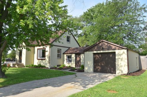 4825 91st St, Milwaukee WI  53225-4125 exterior