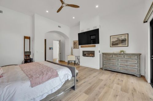 3840 Greenview Dr, Folsom CA  95762-5218 exterior