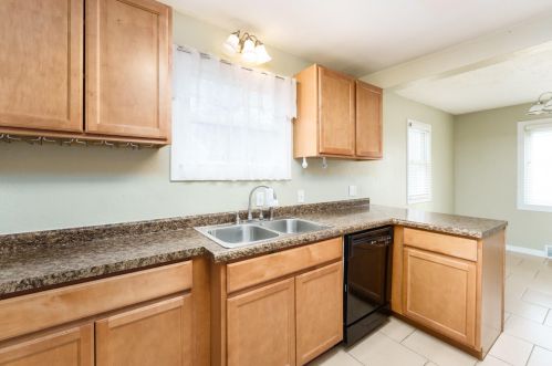 2303 Glendale Blvd, Kalamazoo MI  49004-1759 exterior