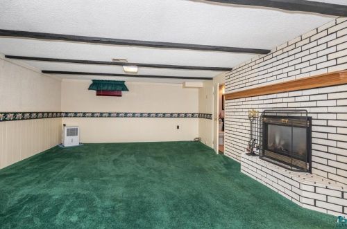 417 Owatonna St, Duluth MN 55803-1739 exterior