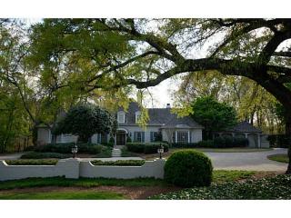 5960 River Chase Cir, Atlanta, GA 30328-3541