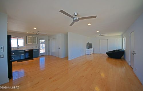 3008 Dickson Dr, Tucson, AZ 85716-1722