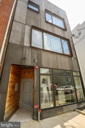 2427 Frankford Ave, Philadelphia PA 19125-1611 exterior