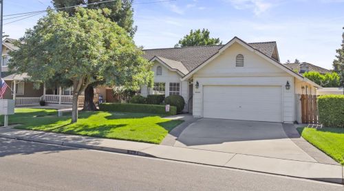 2030 Quincy Rd, Turlock, CA 95382-8114