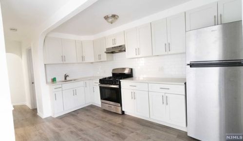 177 Morningside Ln, Palisades Park NJ  07650-1917 exterior