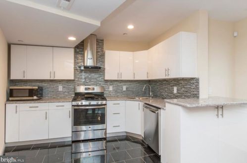 225 Girard Ave, Philadelphia PA  19125-3936 exterior