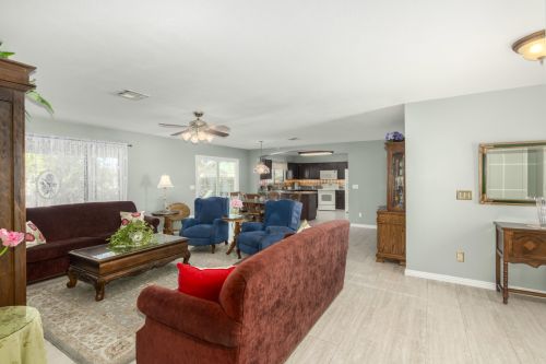 22621 31st Ave, Phoenix, AZ 85027-1014