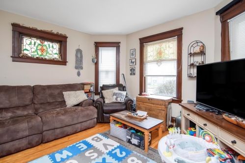 90 Lovell St, Worcester MA 01603-2517 exterior