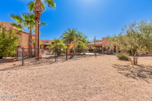 16402 40 Pl, Phoenix AZ 85050-8973 exterior