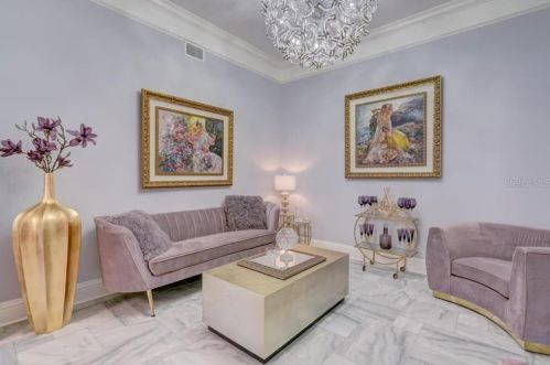 2819 Safe Hbr Dr, Tampa FL 33618-4538 exterior