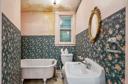 3529 Fleming Ave, Pittsburgh PA 15212-2113 exterior