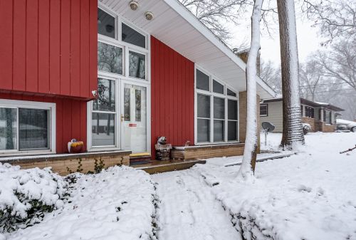 7625 Julie Dr, Kalamazoo MI  49024-4915 exterior