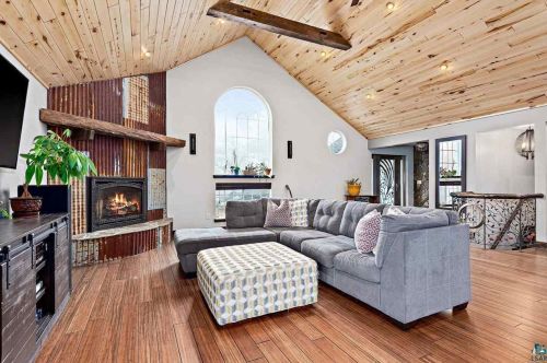 1524 Blvd Pl, Duluth MN 55811-2713 exterior