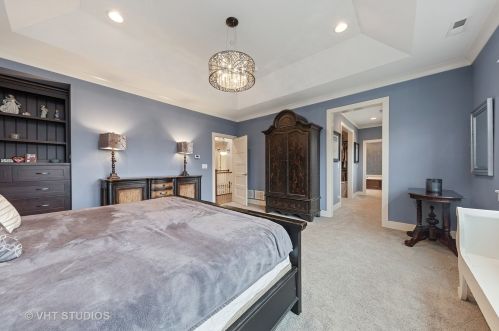 111 Clinton Ave, Elmhurst IL 60126-2906 exterior