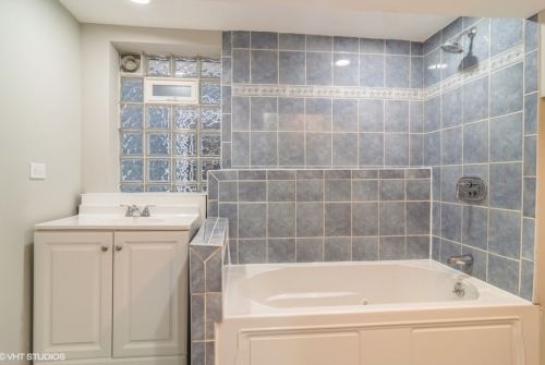 3723 Francisco Ave, Chicago IL  60618-3501 exterior