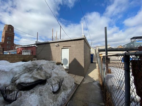 3342 Crystal St, Chicago IL 60651-2353 exterior