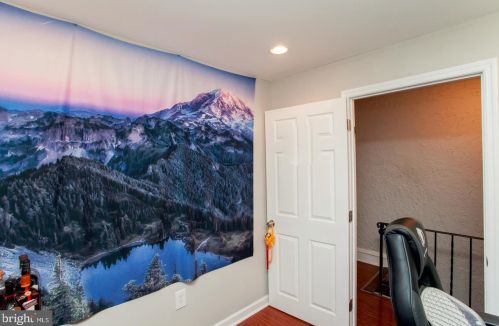 2302 Carlisle St, Philadelphia PA 19132-0040 exterior