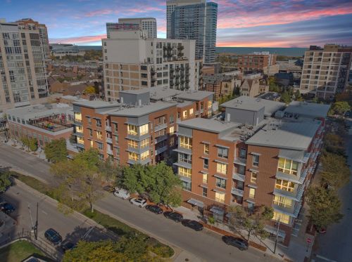 2035 Indiana Ave, Chicago IL  60616-1312 exterior