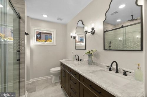 5205 Cottingham Pl, Alexandria VA  22304-3535 exterior