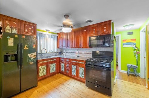 6116 Moody Ave, Chicago IL  60638-4312 exterior