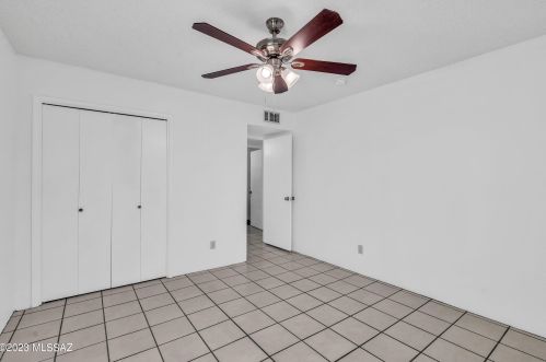 7860 Baker St, Tucson AZ  85710-2360 exterior