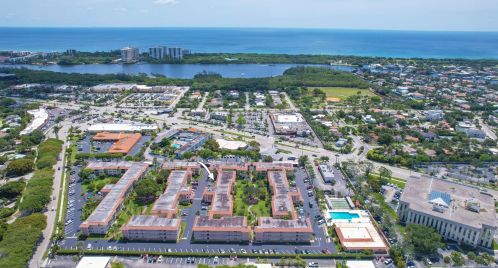 400 20th St, Boca Raton FL  33431-8119 exterior