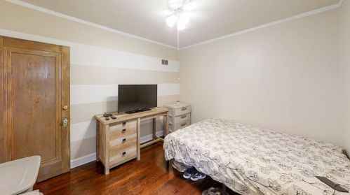 2916 Meade Ave, Chicago IL 60634-5024 exterior