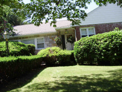 109 Oak Hill St, Newton, MA 02459-3455