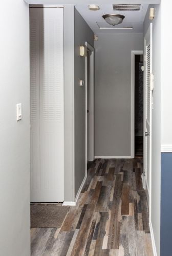 355 60th Dr, Gary IN  46410-3011 exterior