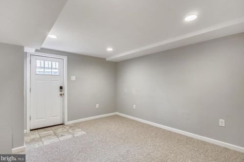 12409 Connecticut Ave, Silver Spring MD 20906-4305 exterior