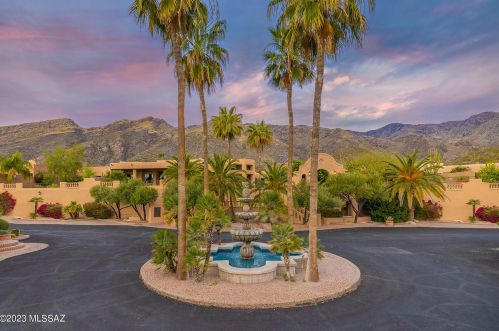 6730 Chapultapec Cir, Tucson AZ  85750-1001 exterior