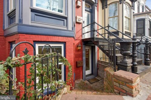 1449 Swann St, Washington DC  20009-3903 exterior