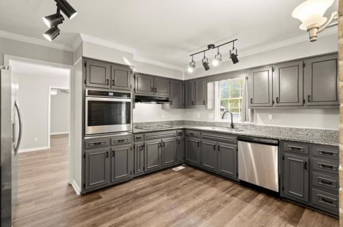 1540 Harbour Oaks Rd, Tucker GA  30084-7931 exterior