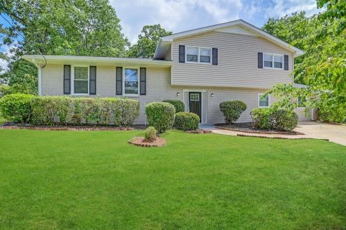 150 Mapledale Ln, Atlanta GA  30349-4912 exterior