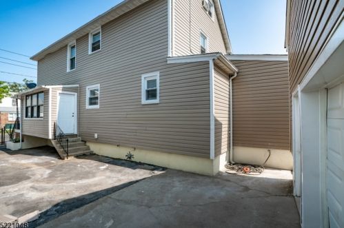 1277 Baker St, Industrial Hillside NJ 07205-2627 exterior