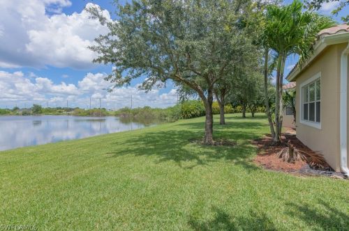 2007 Jacklin Ct, Naples FL exterior