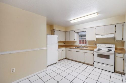 1505 Louisiana Ave, Tampa FL  33610-6032 exterior