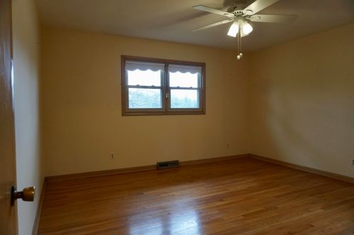 1800 Fenner Rd, Meskegon MI 49445-1906 exterior