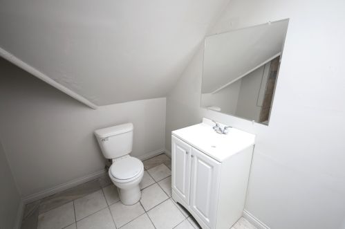 525 34th St, Milwaukee WI  53208-3804 exterior