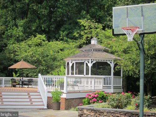 15173 Sapling Rdg Dr, Dayton MD 21036-1259 exterior