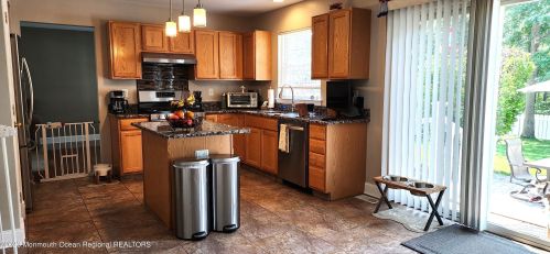 421 Virginia Ave, Berkeley Township NJ 08721-2318 exterior