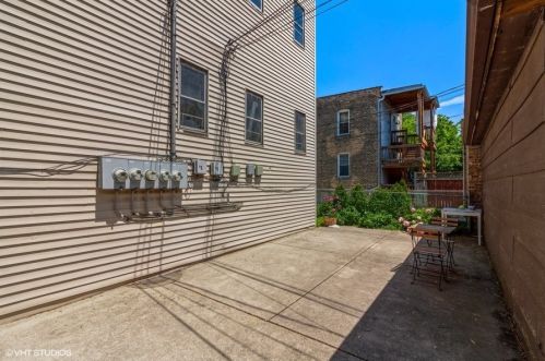 3319 Belden Ave, Chicago IL  60647-2509 exterior