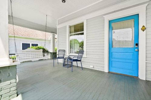 209 Hale St, Atlanta, GA 30307-2440