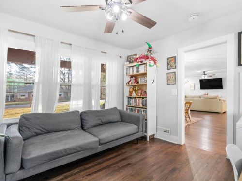 615 Kennolia Dr, Atlanta GA 30310-2364 exterior