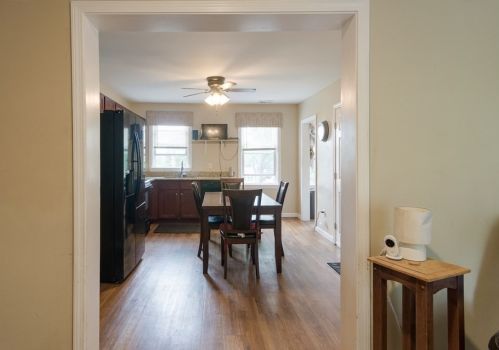 132 Oak St, Taunton MA 02780-4430 exterior