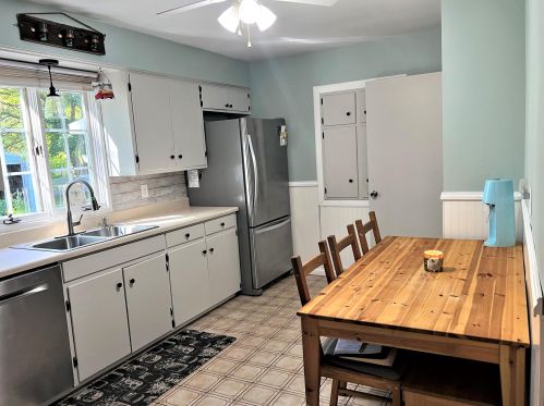 1425 Poulson Rd, Meskegon MI exterior